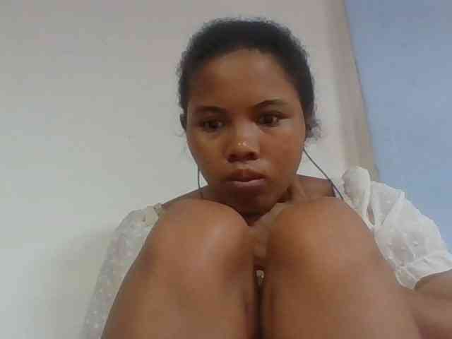 Juliah1a webcam