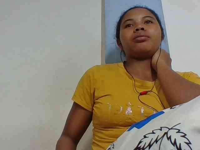 Juliah1a webcam