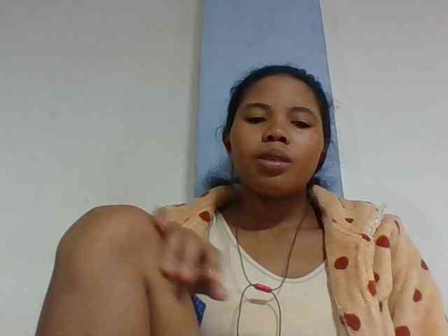 Juliah1a webcam