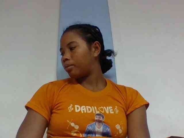 Juliah1a webcam