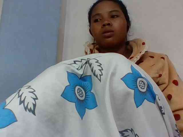 Juliah1a webcam