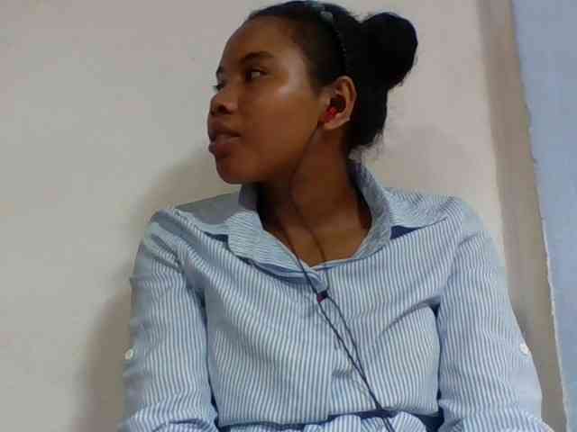 Juliah1a webcam
