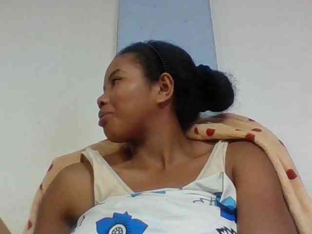 Juliah1a webcam
