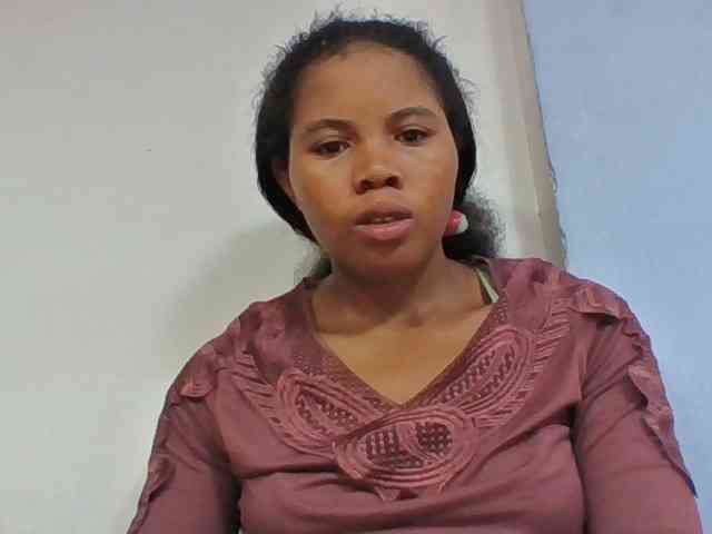 Juliah1a webcam