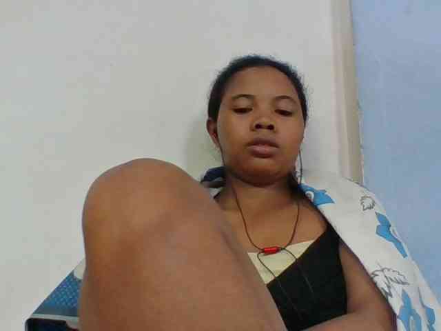 Juliah1a webcam
