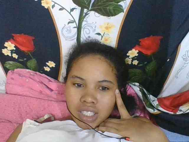 Juliah1a webcam