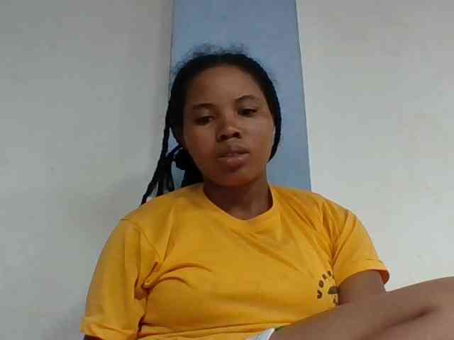 Juliah1a webcam