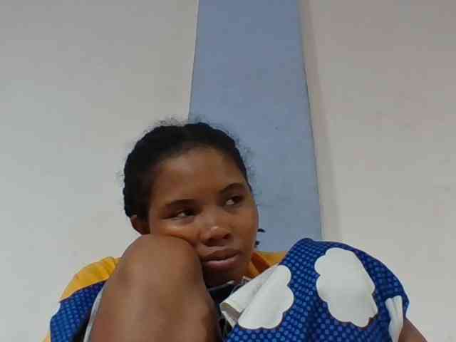 Juliah1a webcam