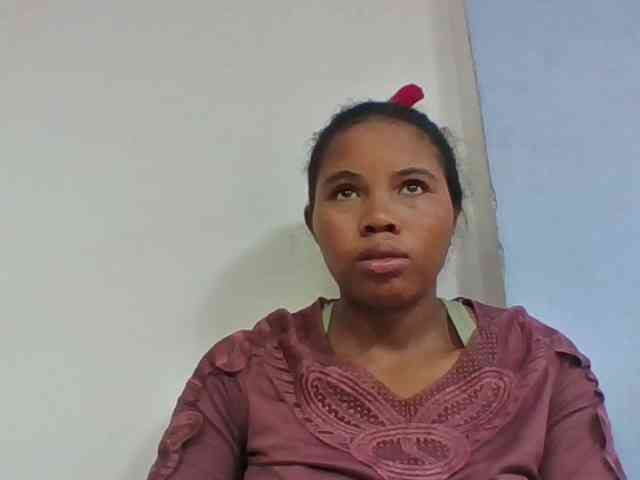 Juliah1a webcam
