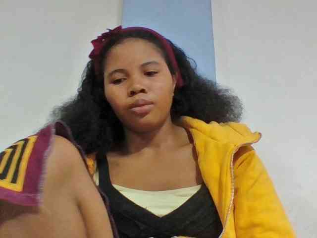 Juliah1a webcam