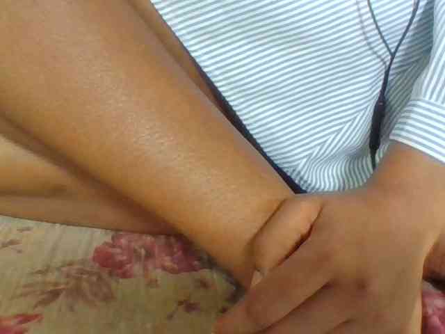 Juliah1a webcam