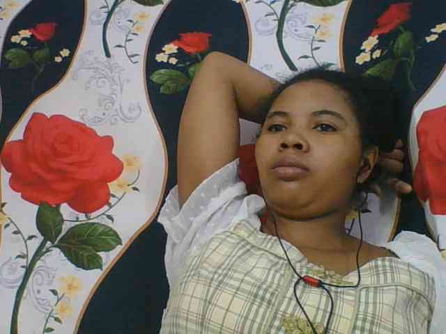 Juliah1a webcam