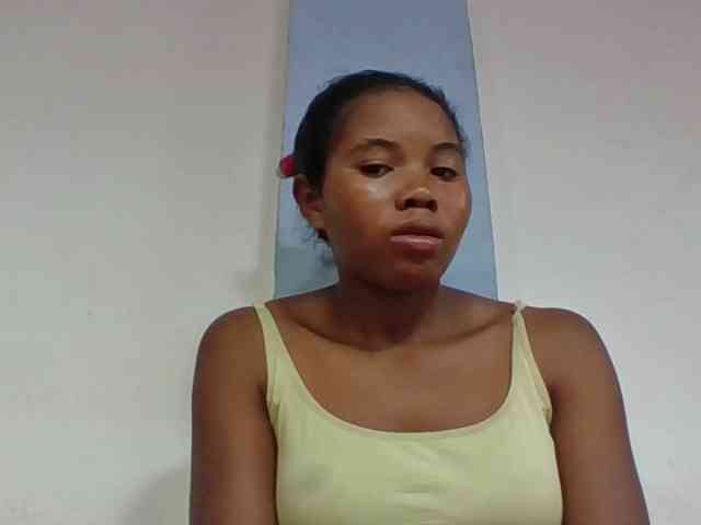 Juliah1a webcam
