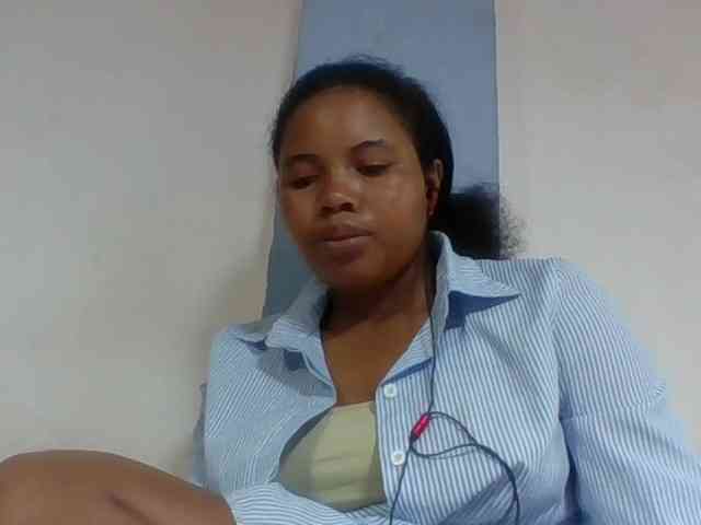Juliah1a webcam