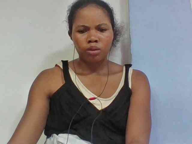 Juliah1a webcam