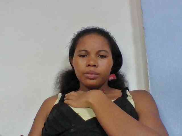 Juliah1a webcam