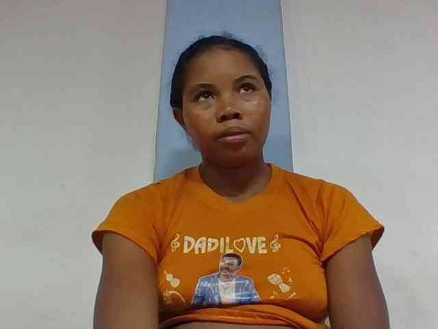 Juliah1a webcam