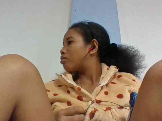 Juliah1a webcam