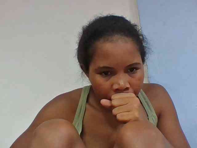 Juliah1a webcam