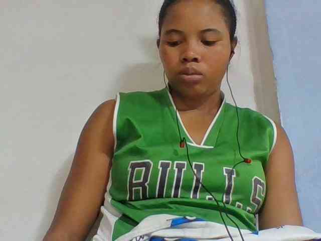 Juliah1a webcam