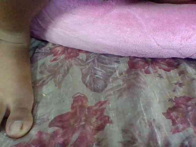 Juliah1a webcam