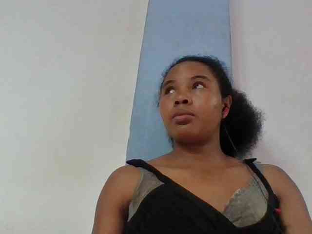Juliah1a webcam