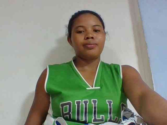 Juliah1a webcam
