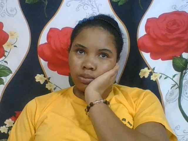 Juliah1a webcam