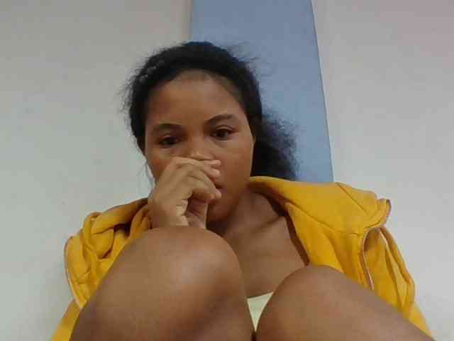 Juliah1a webcam