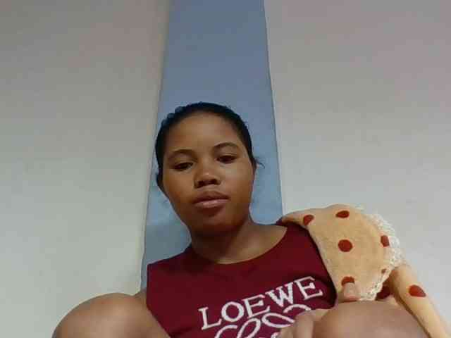 Juliah1a webcam