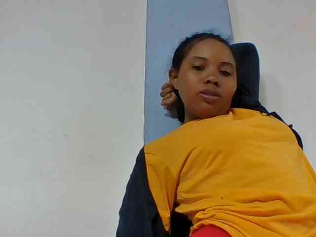 Juliah1a webcam