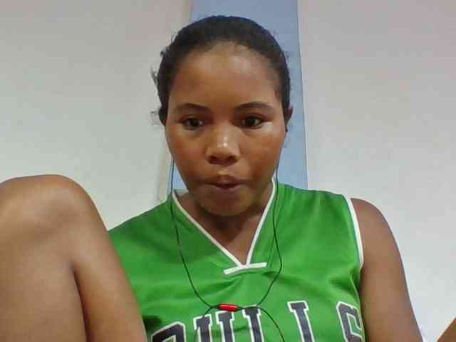 Juliah1a webcam