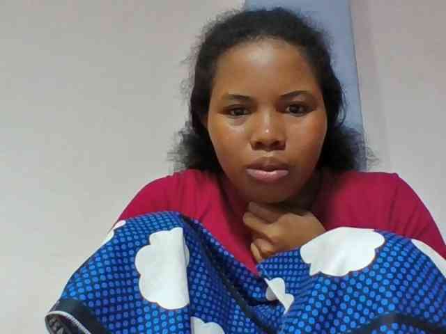 Juliah1a Live Webcam on BongaCams