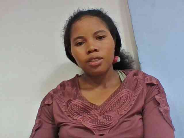 Juliah1a webcam