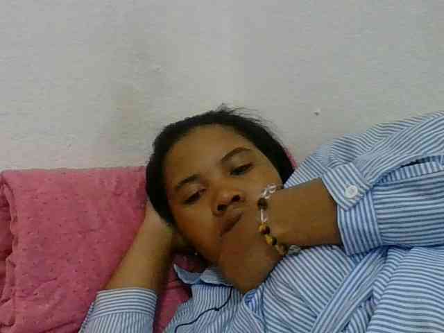 Juliah1a webcam