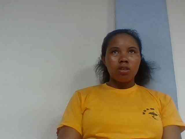Juliah1a webcam