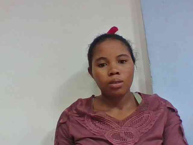 Juliah1a webcam