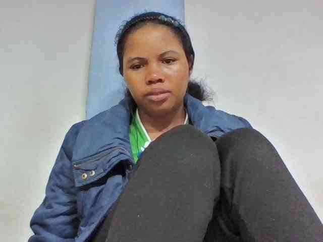 Juliah1a webcam