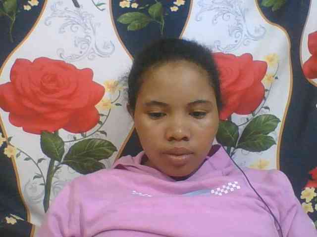 Juliah1a webcam
