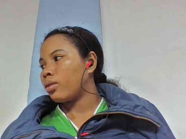Juliah1a webcam