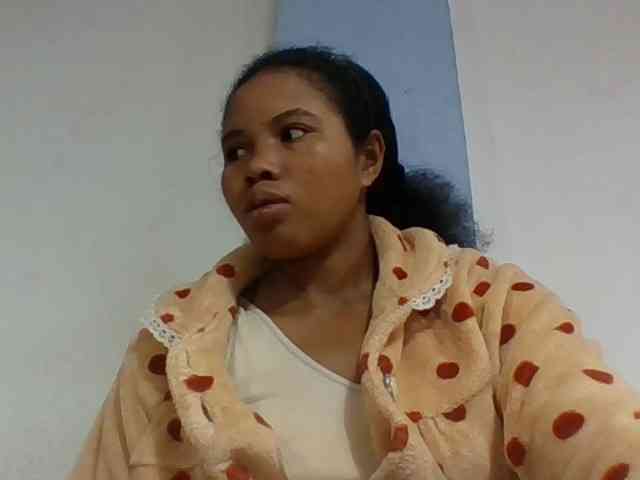 Juliah1a webcam