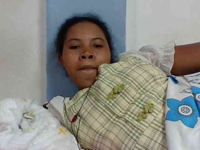 Juliah1a webcam