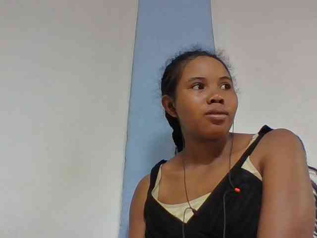 Model: Juliah1a