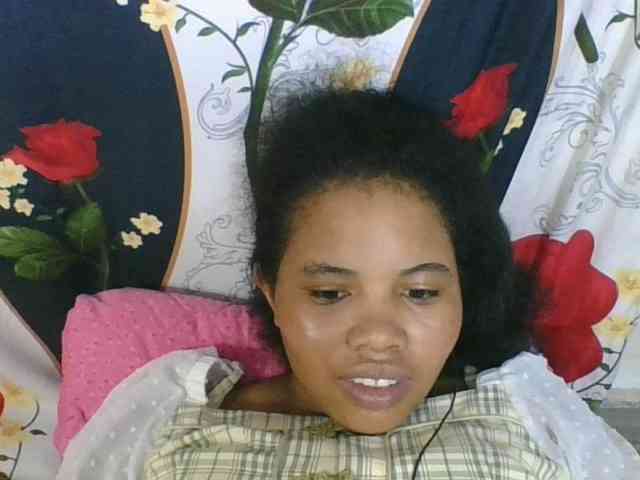 Juliah1a webcam