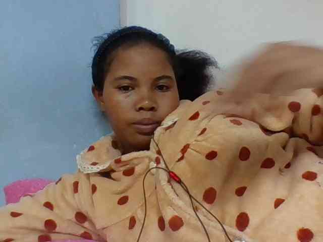 Juliah1a webcam