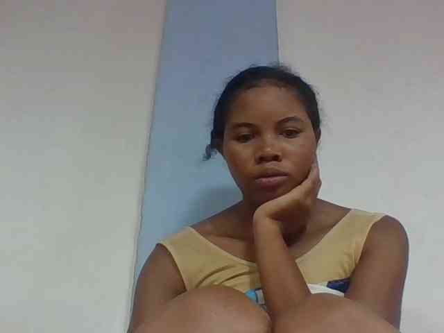 Juliah1a webcam