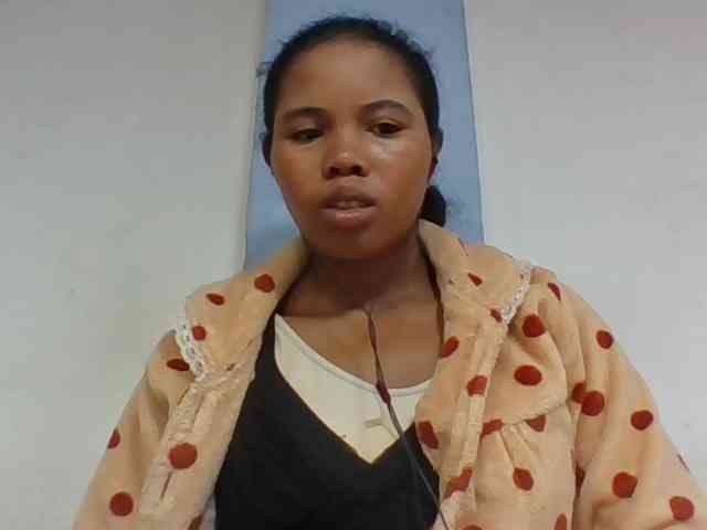 Juliah1a webcam