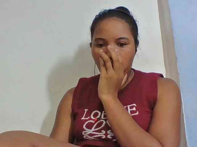 Juliah1a webcam