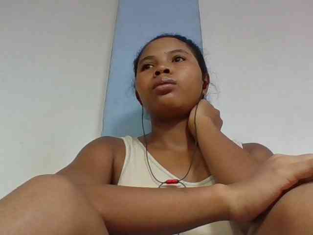 Juliah1a webcam