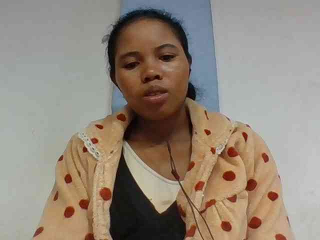 Juliah1a webcam